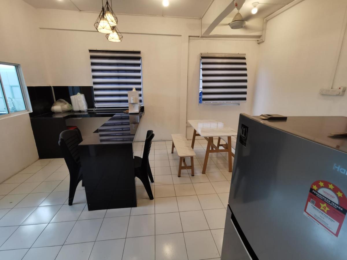 Nj_Homestay@Kkia/Petagas Kk Κότα Κιναμπαλού Εξωτερικό φωτογραφία